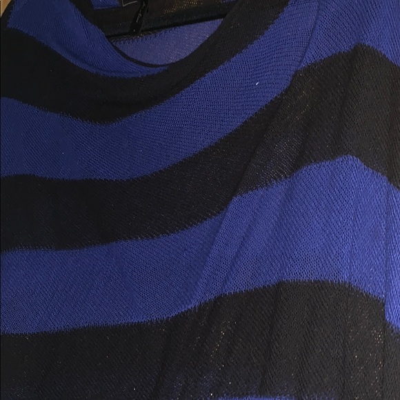 Black and blue tunic - Picture 2 of 2